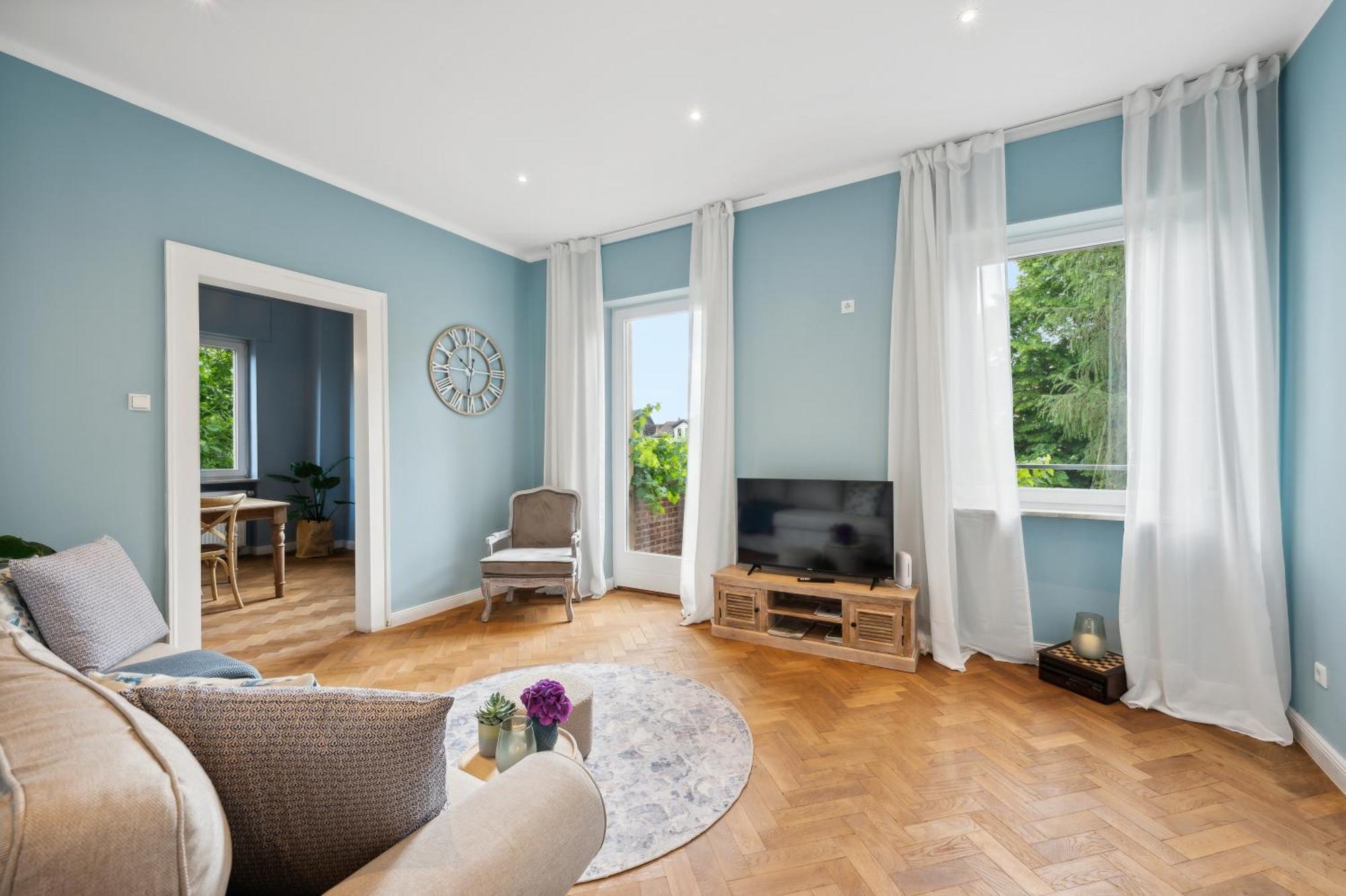 Grosse Altbau Wohnung I Terrasse I Zentral I Parkplatz I 8 Personen Бад-Кройцнах Экстерьер фото